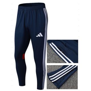 Adidas pantalones [N. 01]